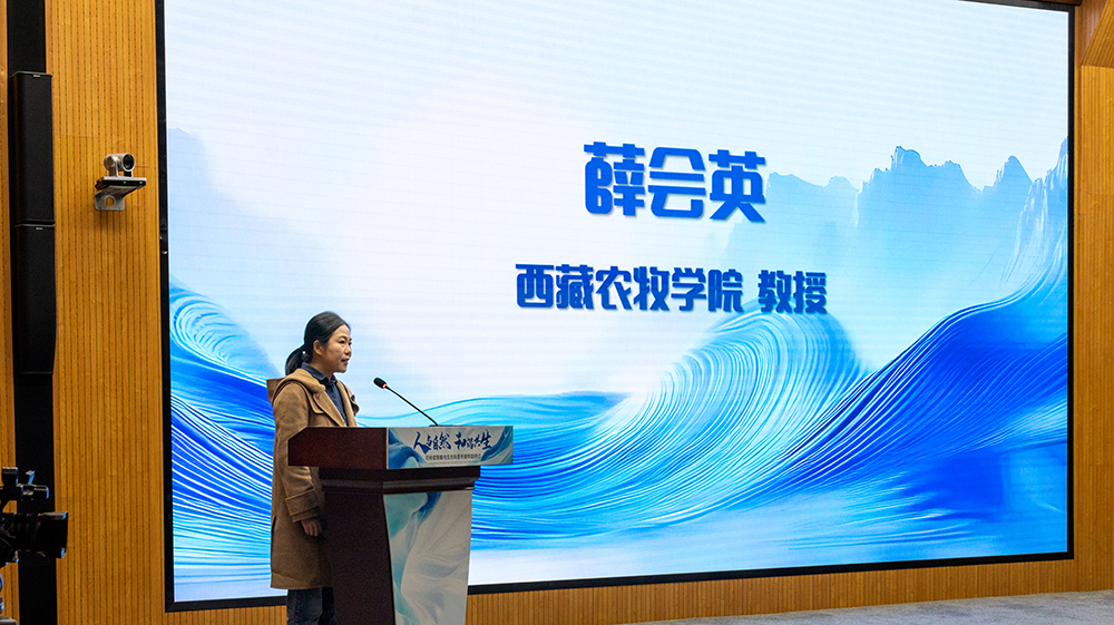 薛会英-51.jpg